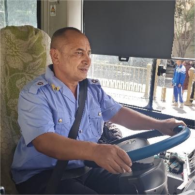 新疆5人入选2023年全国最美公交司机